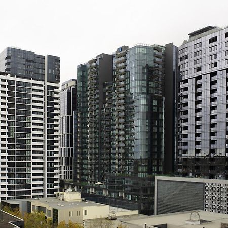 Apartment Next To Public Station, Boxhill Central, 2 Bedrooms, Free Parking And Wifi ボックスヒル エクステリア 写真