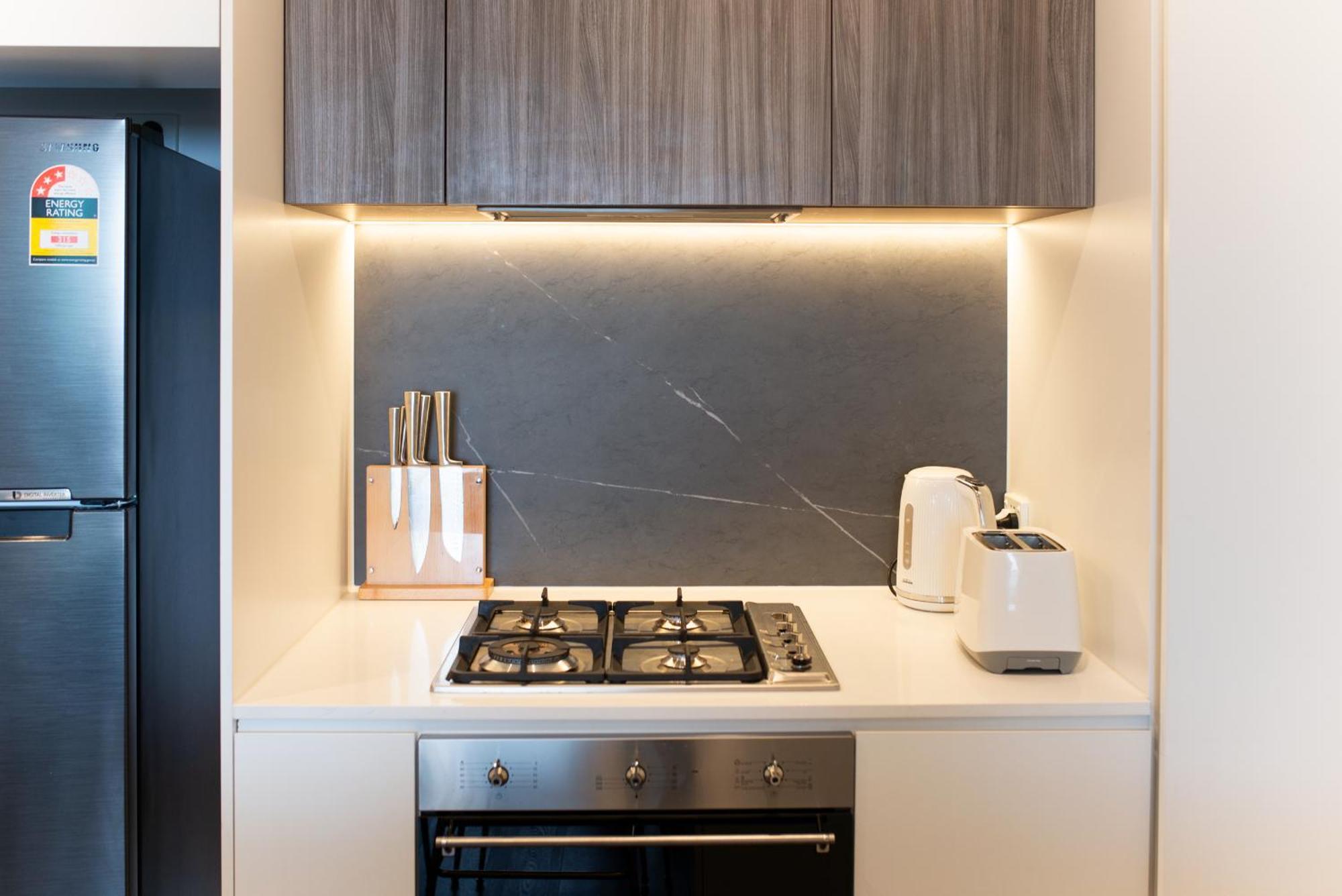 Apartment Next To Public Station, Boxhill Central, 2 Bedrooms, Free Parking And Wifi ボックスヒル エクステリア 写真